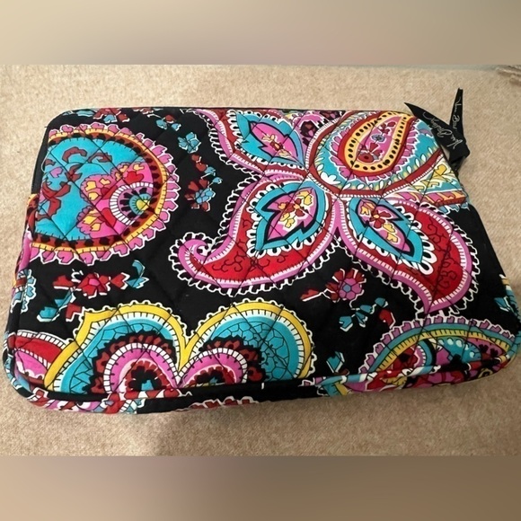 Vera Bradley NWOT Tablet Case - Multi-color - Picture 2 of 8